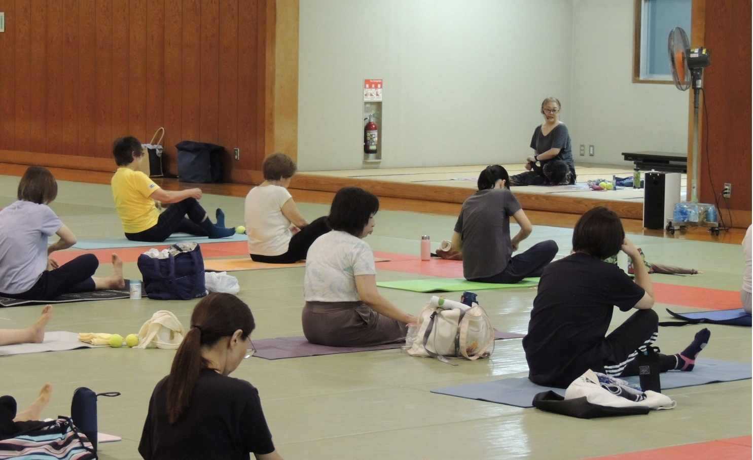 ウィークエンドヨガ教室